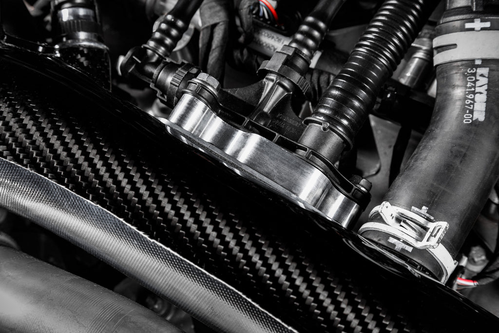 Eventuri Carbon Fibre Turbo Tube Mercedes A35 AMG GLA35 GLB35 A250
